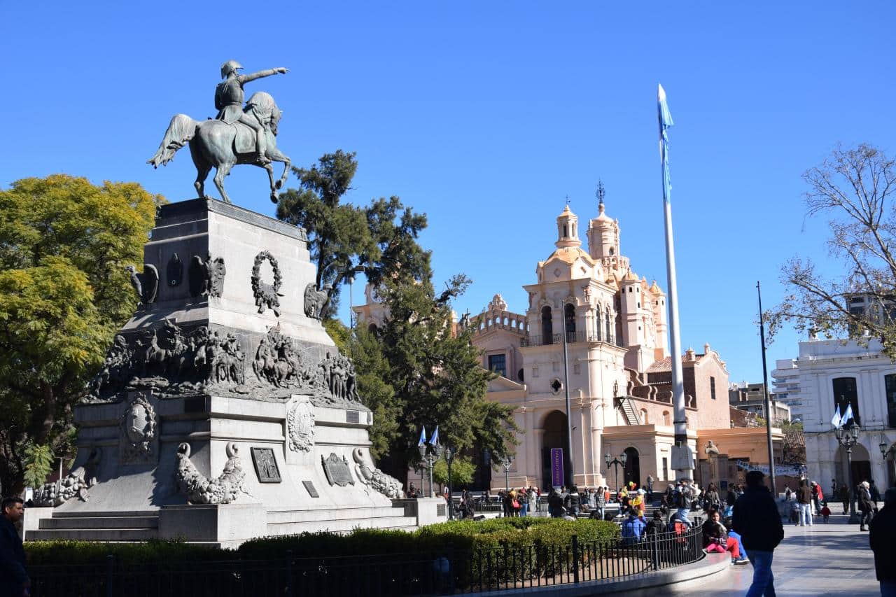 Córdoba se prepara para un repunte térmico: prevén temperaturas de hasta 33°C para el fin de semana
