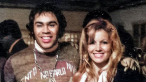 28 de diciembre: la canción que La Mona le escribió a la madre de sus hijos