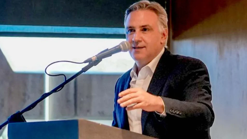 Martín Llaryora