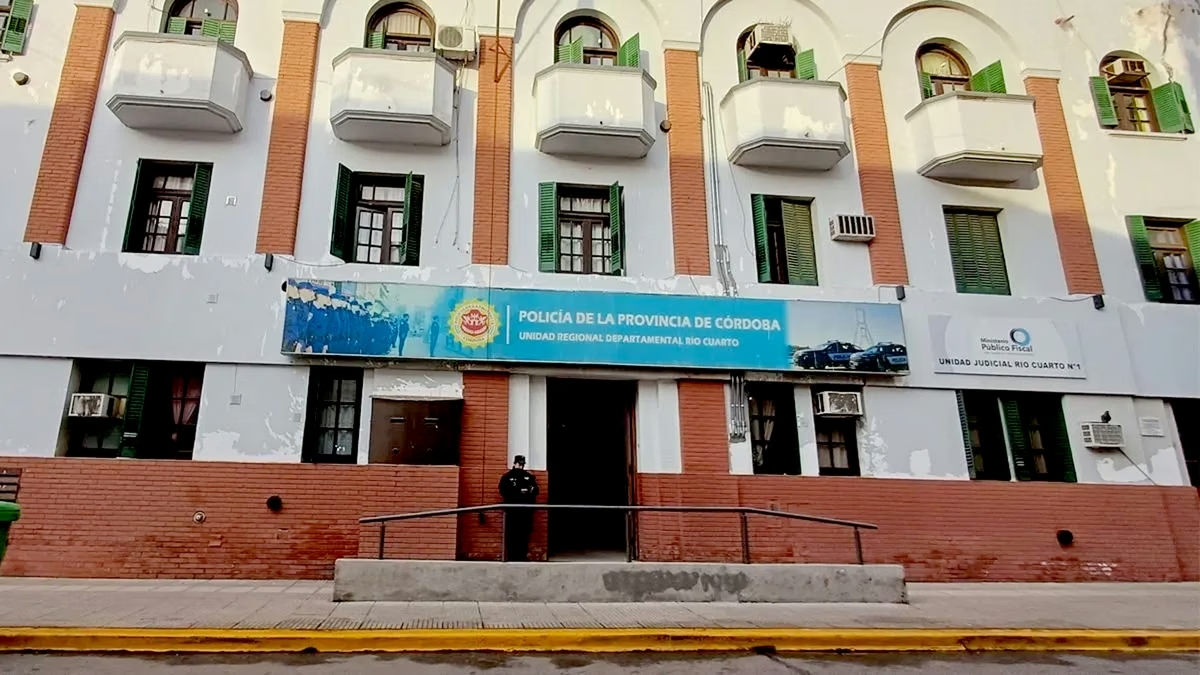 Liberaron por error a un detenido en Río Cuarto y hay tres policías sumariados